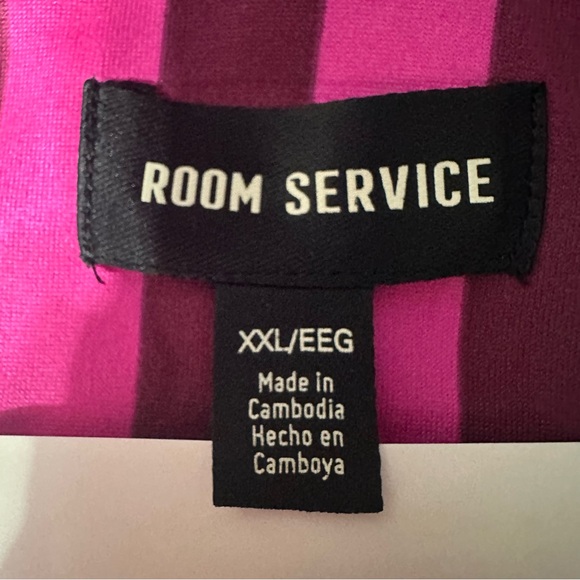 Room Service Women's Shawl Collar Pajama Set/Pink Stripe Zebra/Size: XX-Large - Picture 12 of 15